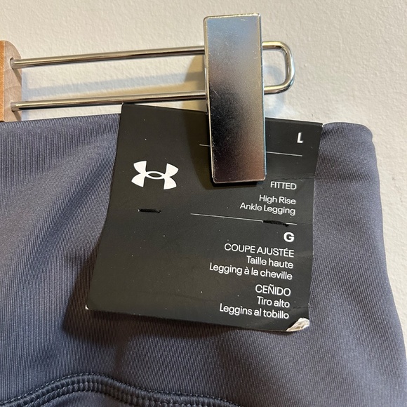 Under Armour high Rise Ankle Legging size L - Picture 7 of 8